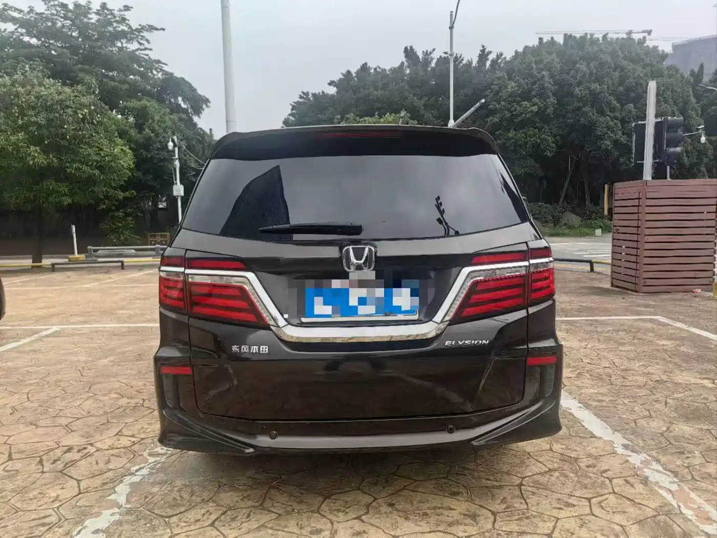 Honda Elysion 2016 2016 2.4L Luxury Edition
