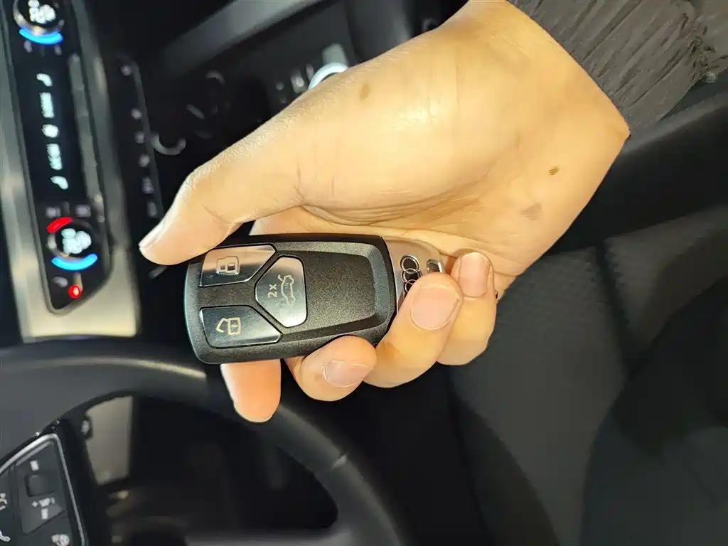 Audi A4L 2019 40 TFSI Fashion (China VI) фото 9