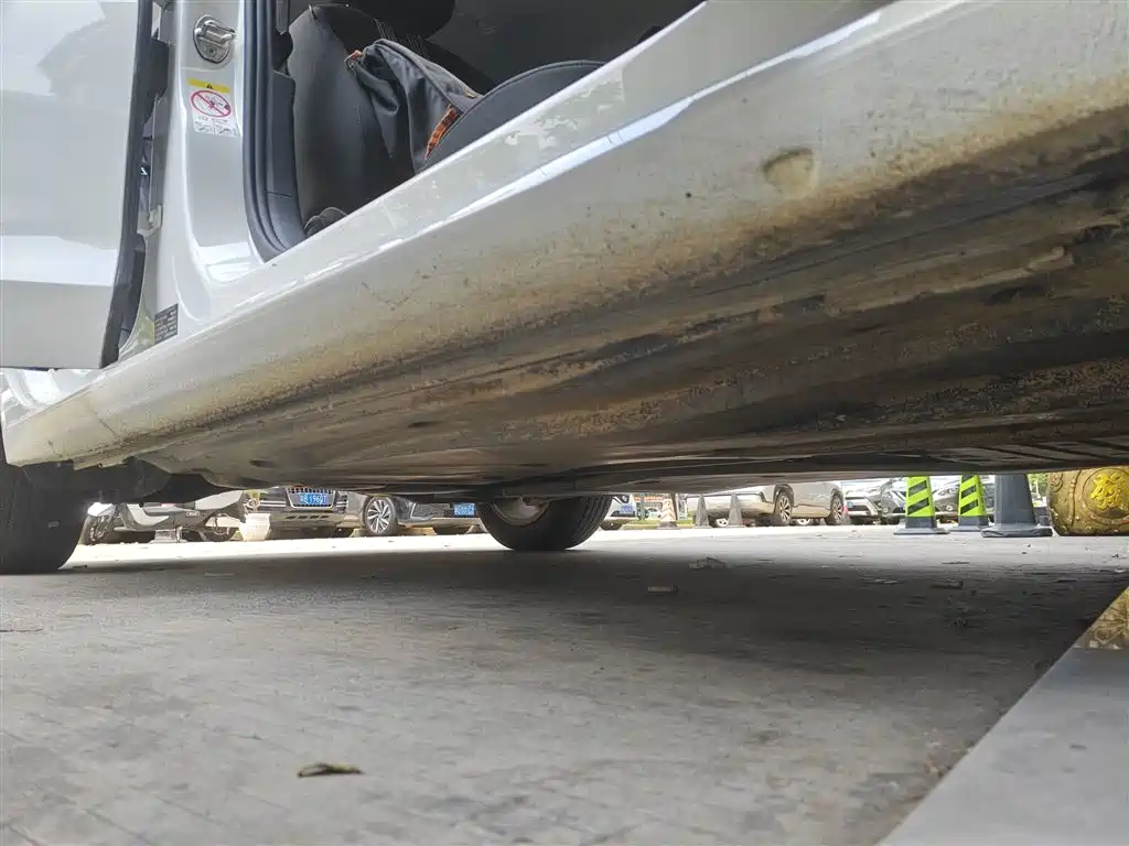 Volkswagen Lamando 2015 230TSI DSG Style фото 21