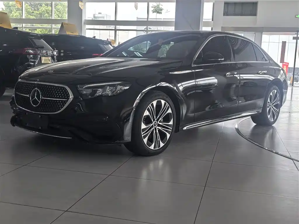 Mercedes-Benz E-Class 2024 E 300 L Fashion Sport