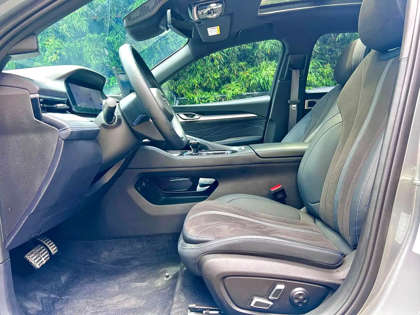 Фото 7 - Geely Preface