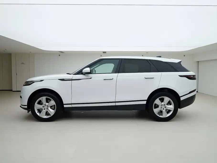 Land Rover Range Rover Velar 2023 2022 250PS