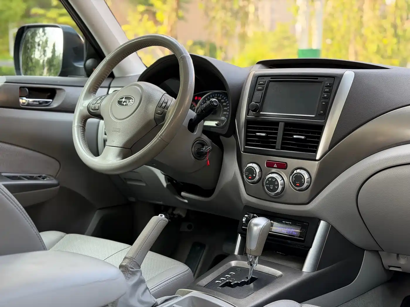 Subaru Forester 2009 Model 2.5XS Luxury Navigation фото 9