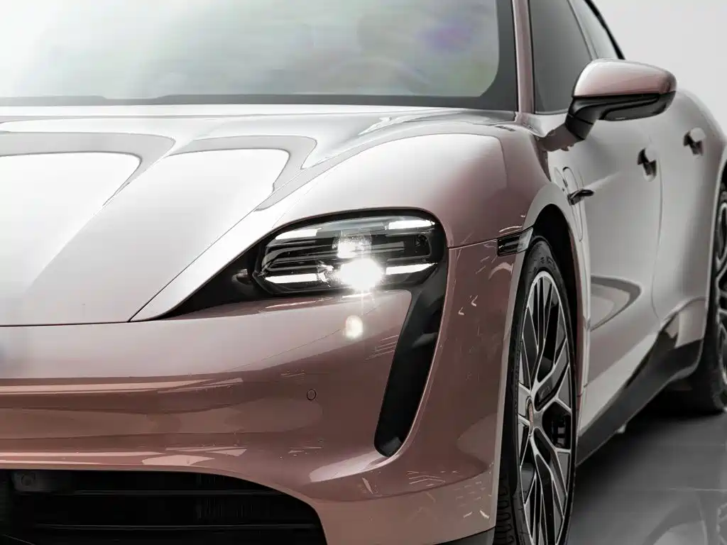 Porsche Taycan 2024 2022 Facelift Taycan