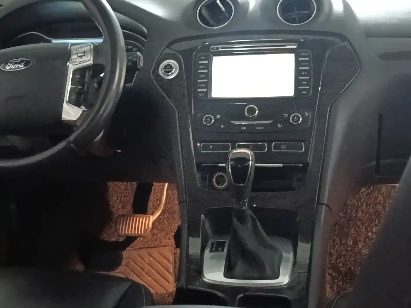 Ford Mondeo Zhisheng 2012 2011 2.0L GTDi240 Luxury Sport Navigation Edition