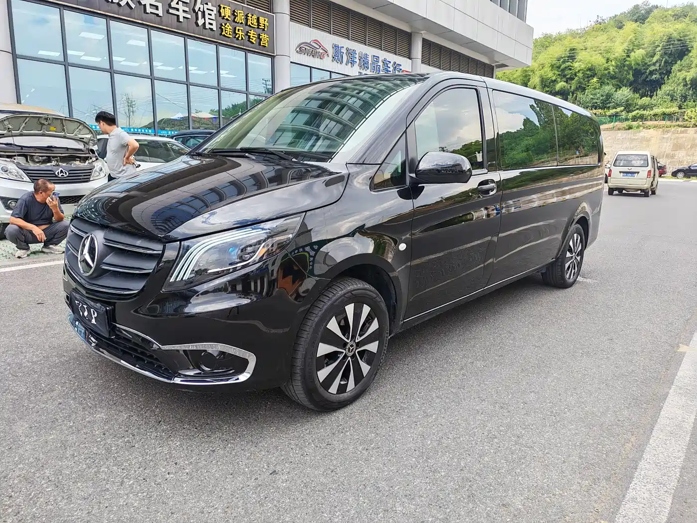 MERCEDES-BENZ VITO