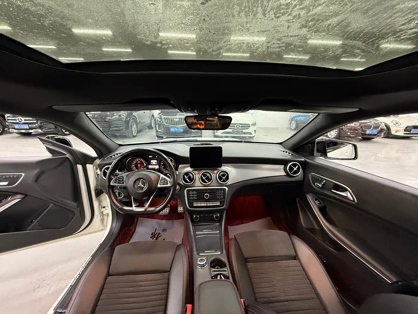 Mercedes-Benz CLA (Import) 2017 CLA 220 4MATIC фото 9