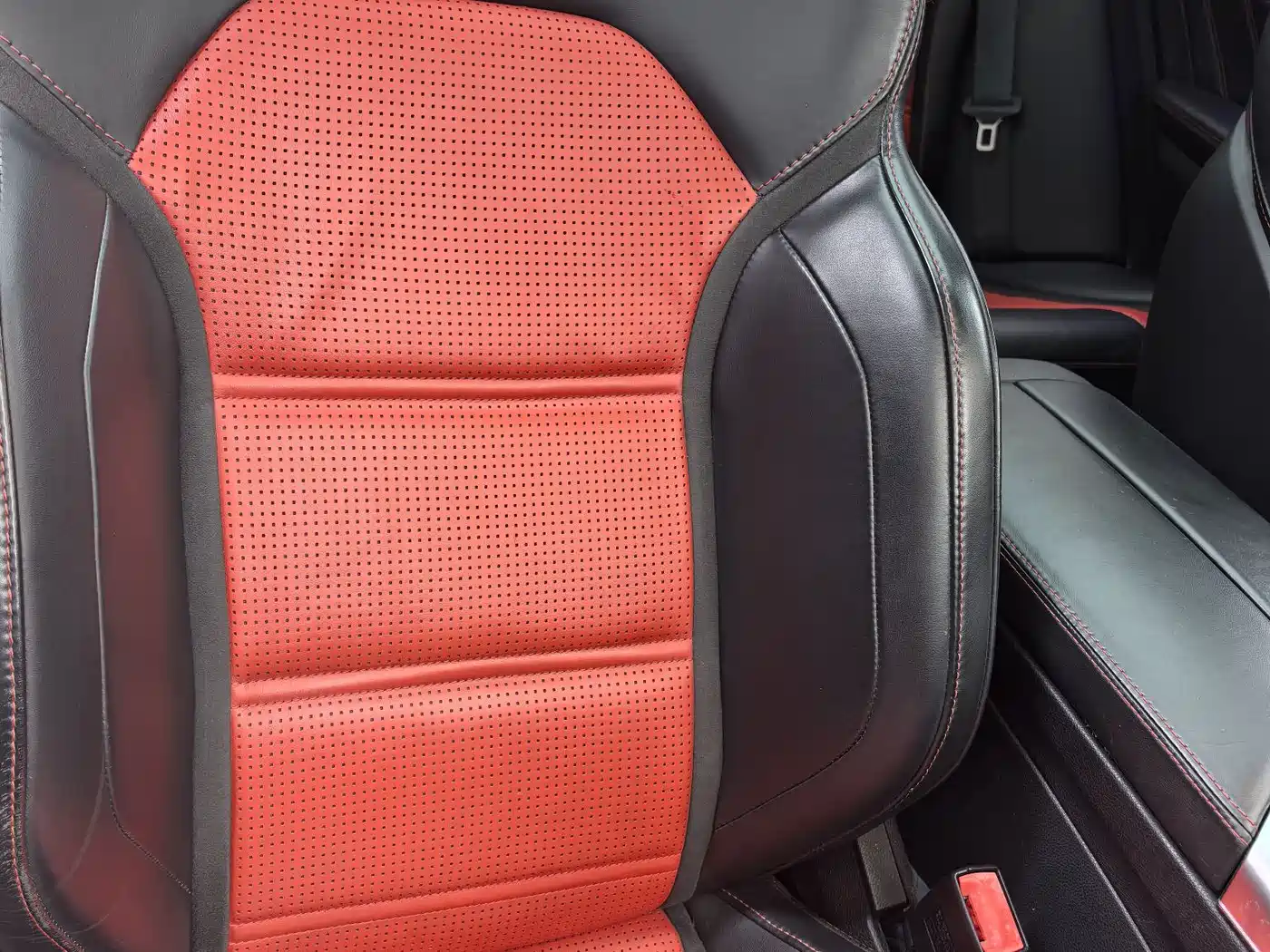 Mercedes-Benz C-Class AMG 2015 AMG C 63 фото 11