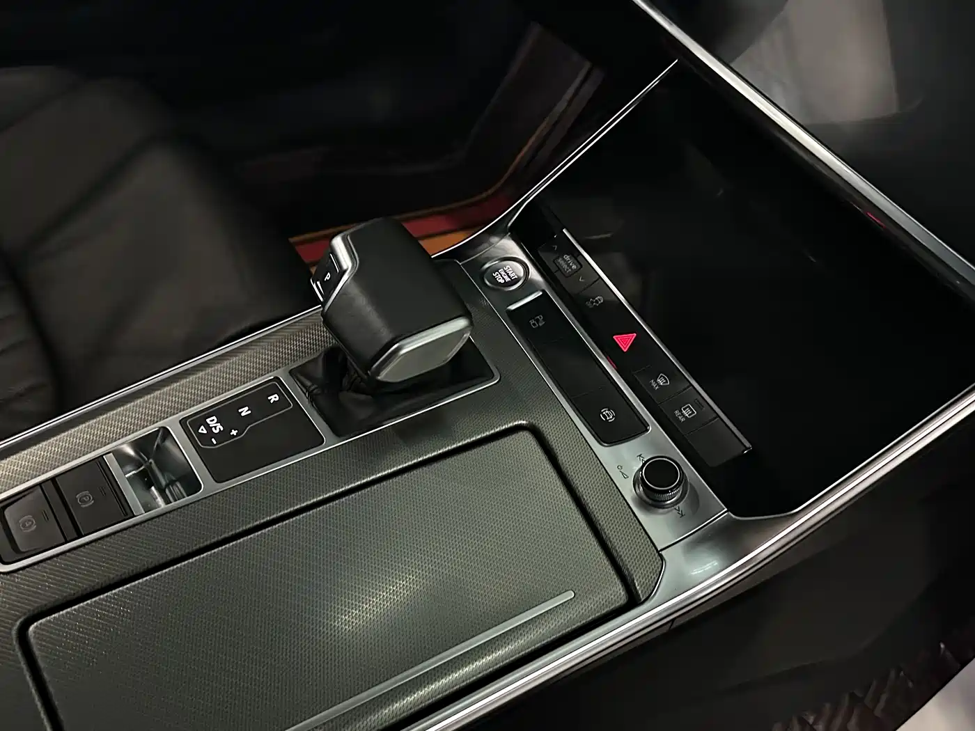 Audi A6L 2019 45 TFSI quattro Premium Elegance фото 9