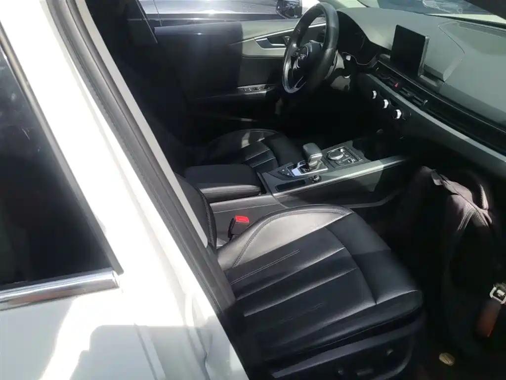 Audi A4L 2018 30th Anniversary 40 TFSI Progressive фото 25