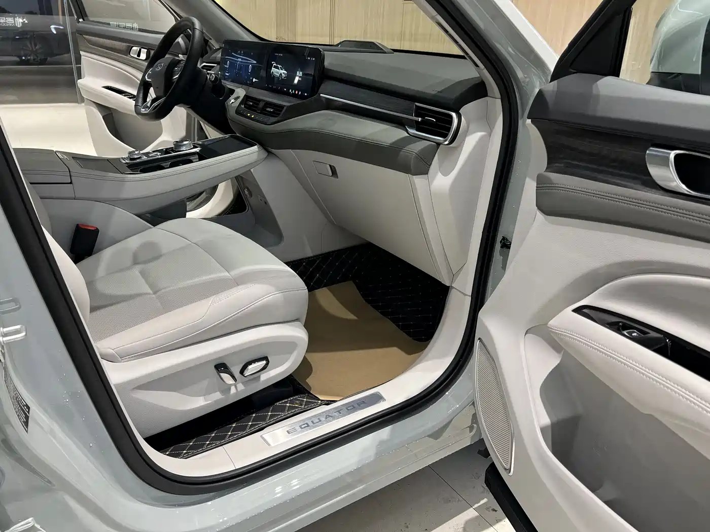 FORD LINGYU NEW ENERGY