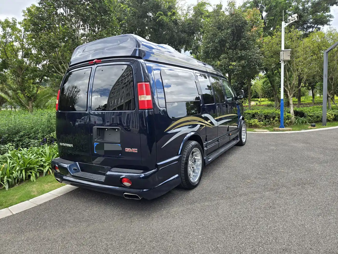 GMC Savana 2013 2014 5.3L Leader Edition
