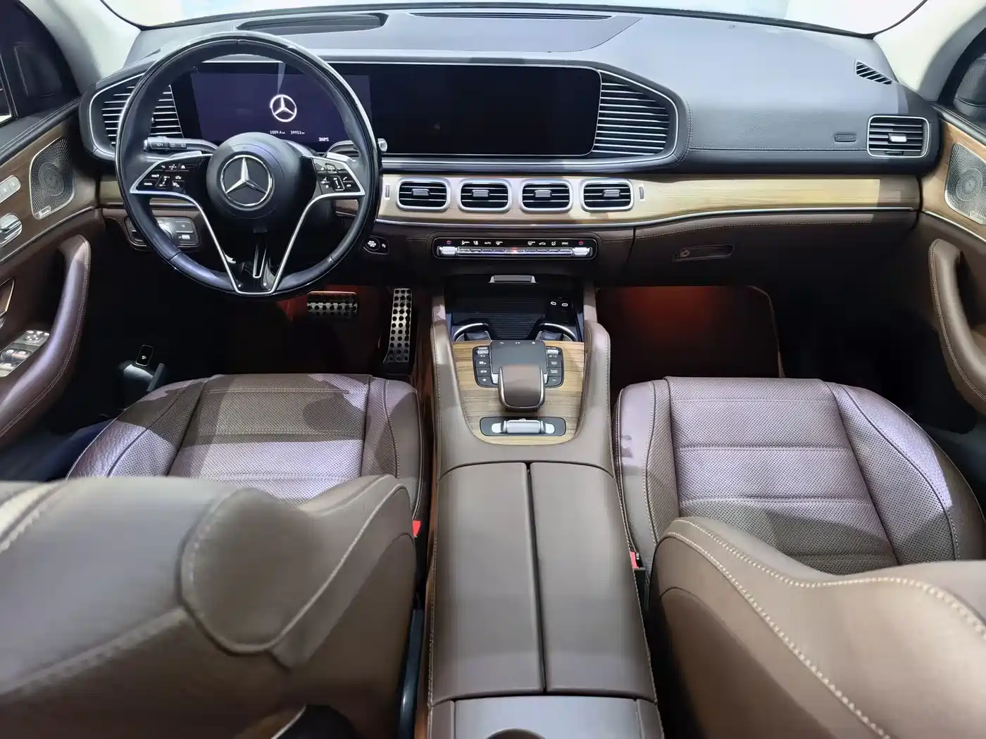 Mercedes-Benz GLS 2024 Model GLS 450 4MATIC Luxury фото 2