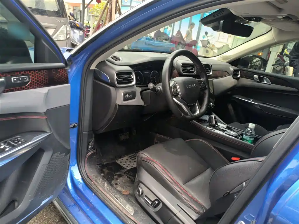 Lynk & Co 02 2018 1.5T DCT 2WD Power Pro Edition China V фото 14