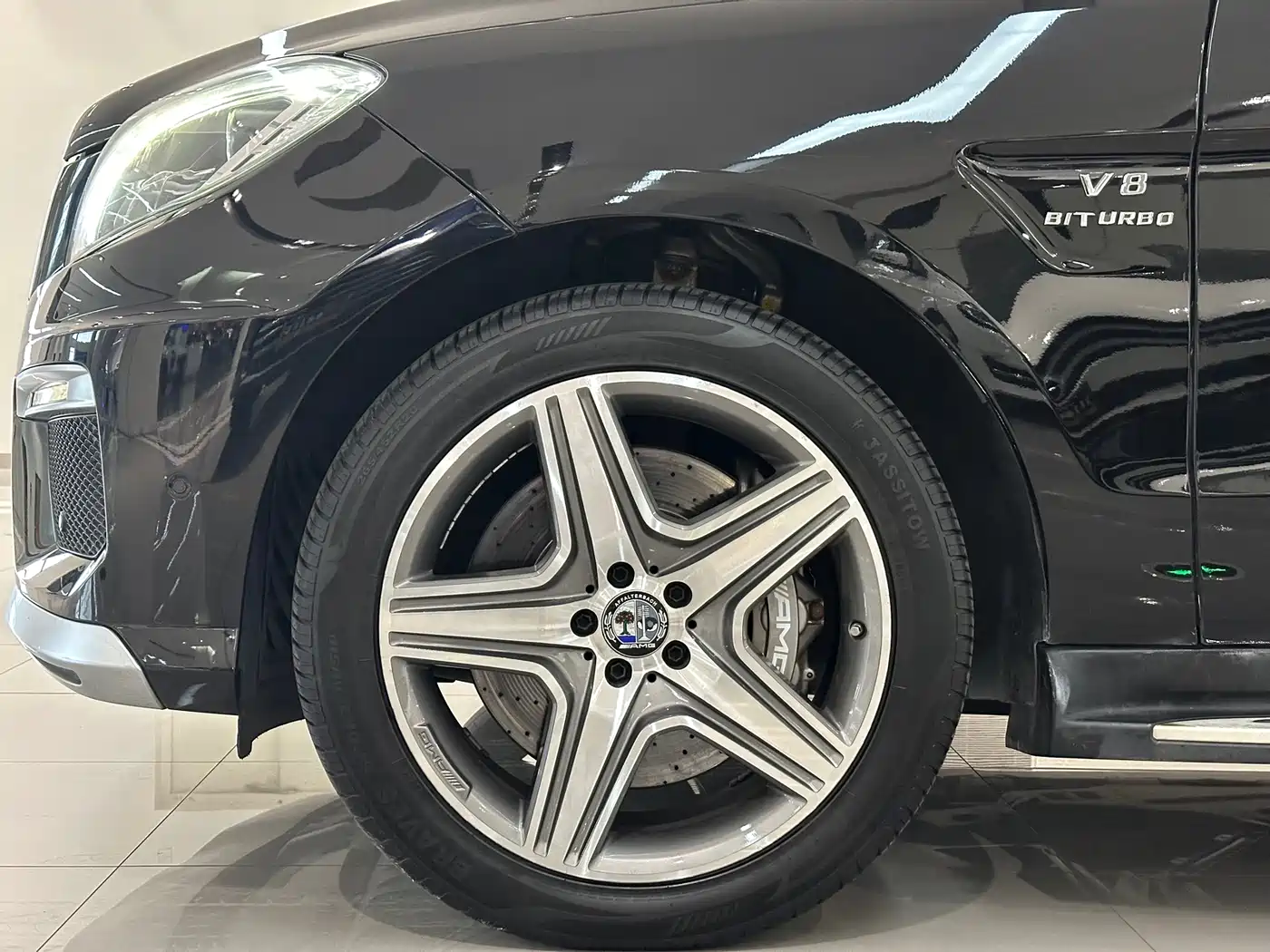 Mercedes-Benz M-Class AMG 2014 AMG ML 63 фото 9