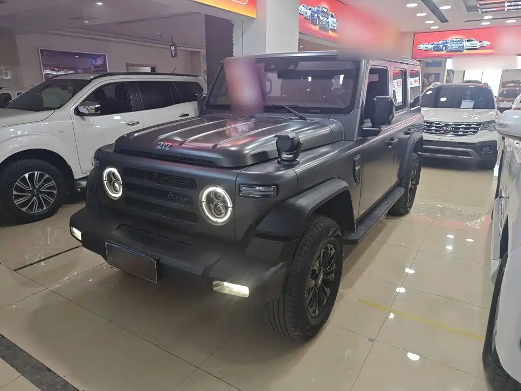212 T01 2024 2.0T Explorer