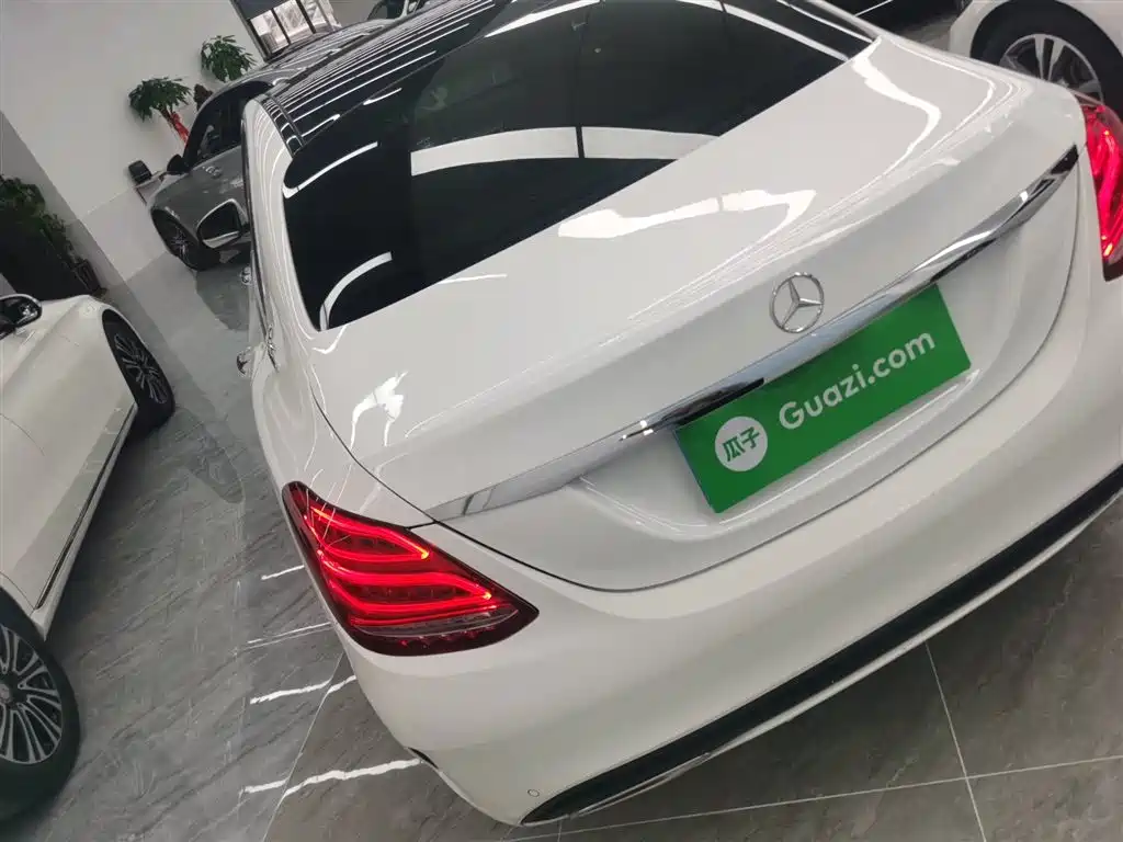 Mercedes-Benz C-Class 2018 C 200 L Sport Edition фото 5