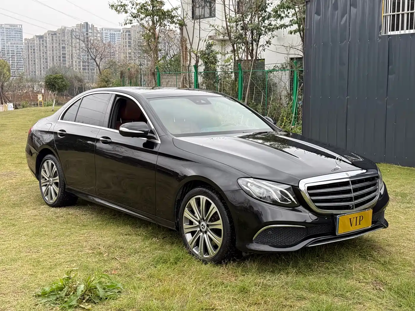 Mercedes-Benz E-Class 2017 E 300 Sport фото 3