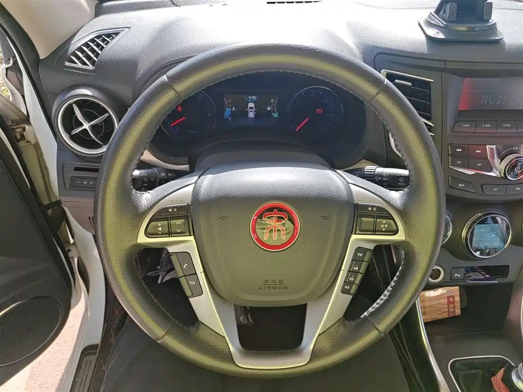 BYD Song 2018 1.5TI Manual Progressive фото 3