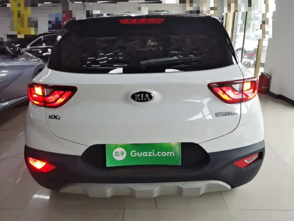 Photo 6 - Kia KX1