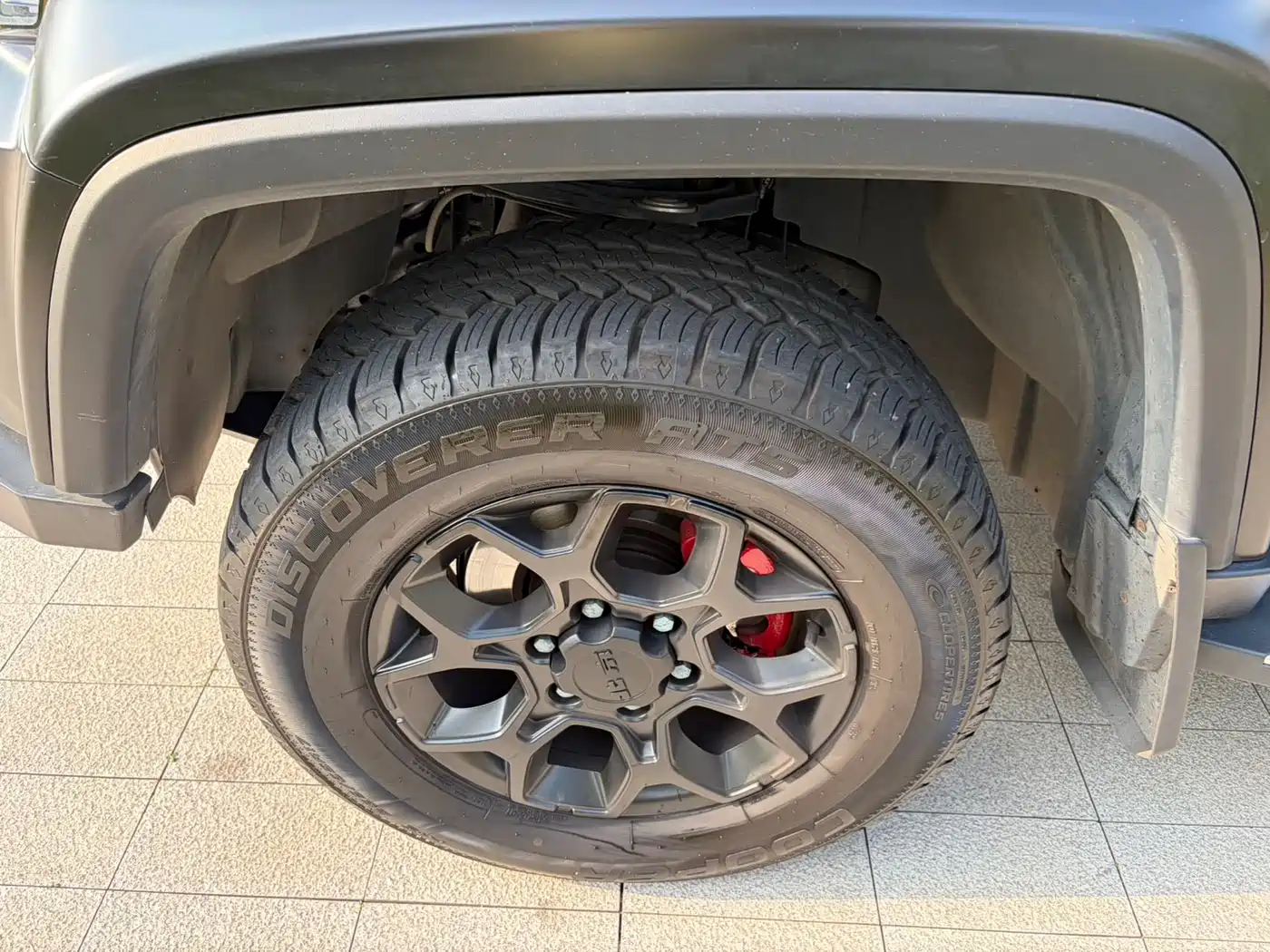 BAIC ORV Beijing Offroad BJ40 2024 2.0D Blade Hero Glory Edition фото 4