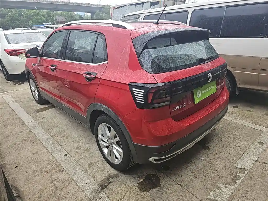 Volkswagen T-Cross 2019 1.5L Automatic Comfort Edition фото 5