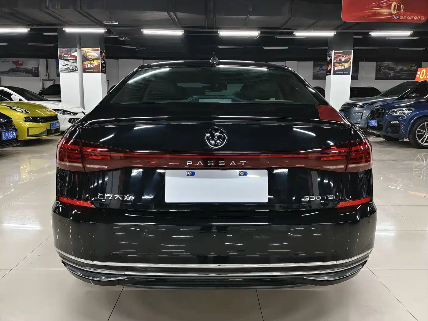 VOLKSWAGEN PASSAT