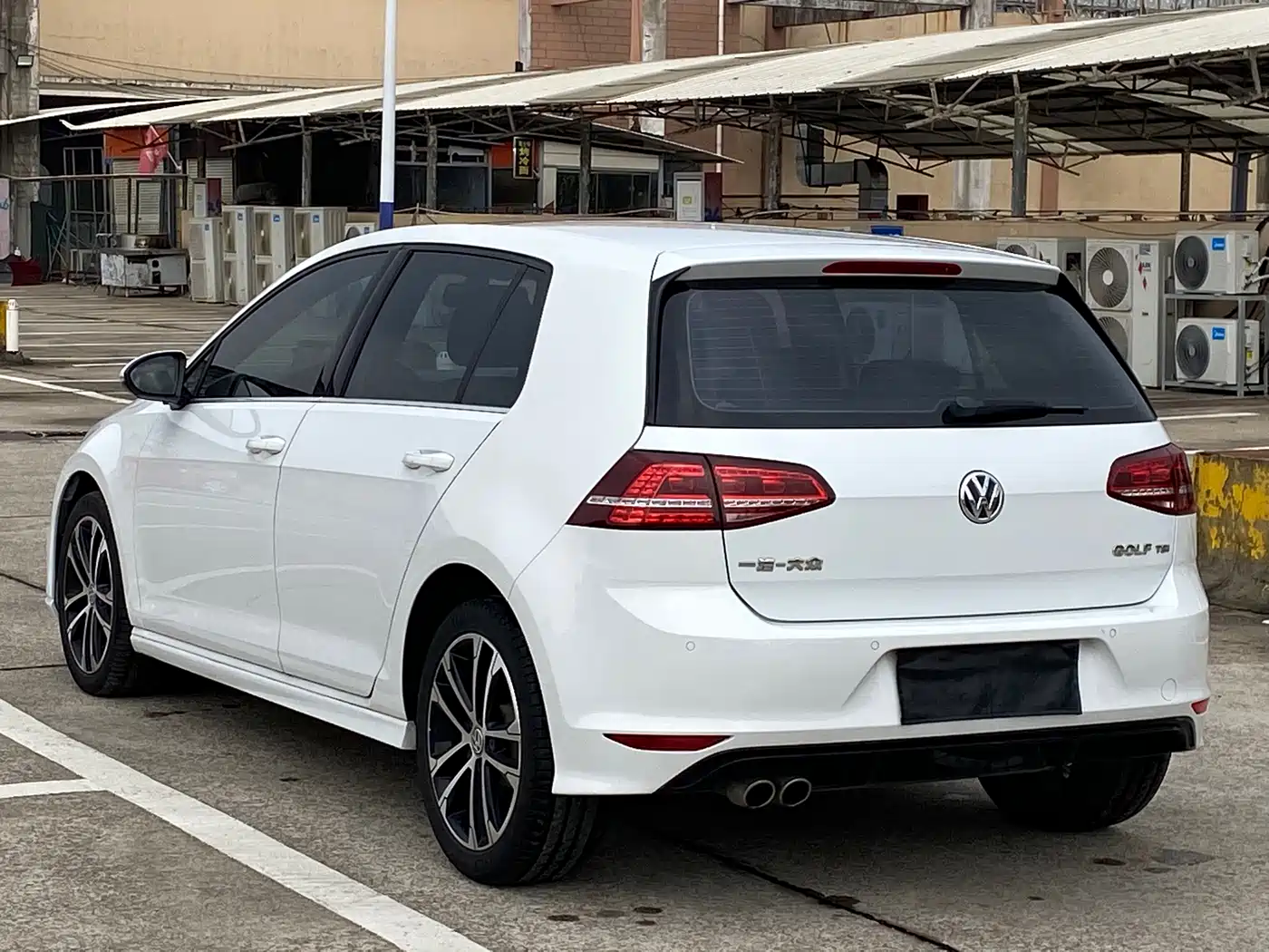 Volkswagen Golf 2016 1.4TSI Automatic R-Line фото 5