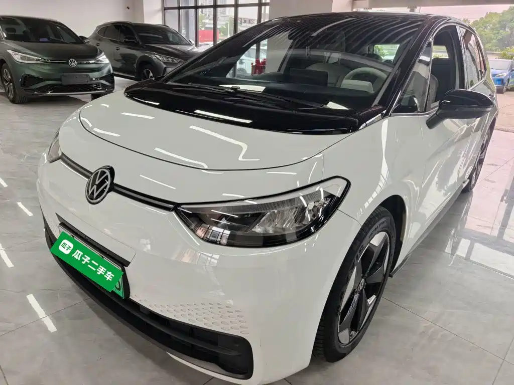 Volkswagen ID.3 2025 Facelift Smart Outstanding Edition