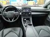 Фото 13 - Toyota Avalon