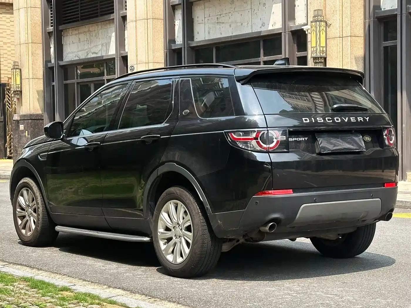 Land Rover Discovery Sport 2018 240PS PURE Edition фото 6