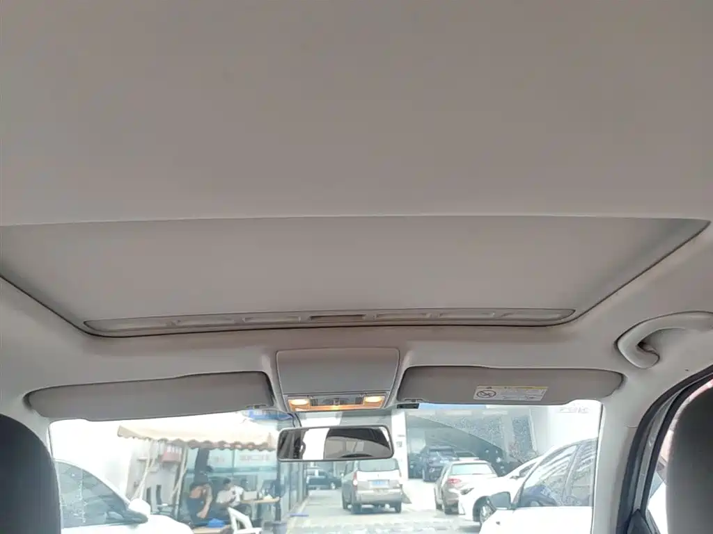 Volkswagen Lavida 2017 230TSI DSG Comfort Edition фото 18