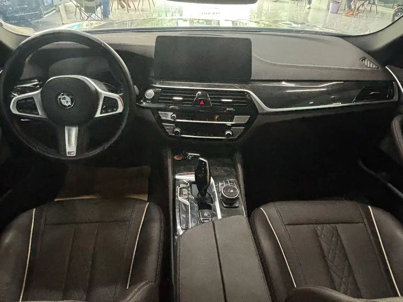 BMW 5 Series 2021 525Li Luxury Package фото 4