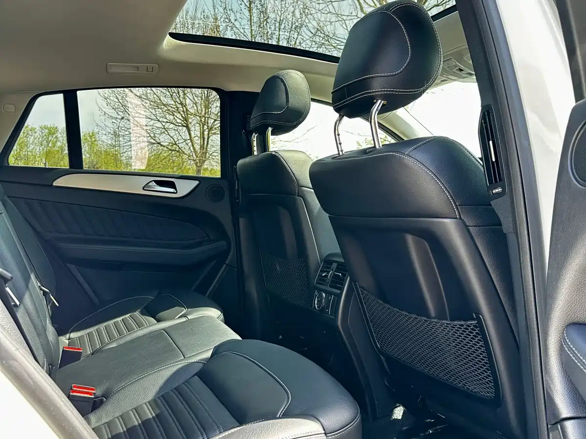 Mercedes-Benz GLE Coupe 2015 GLE 450 AMG 4MATIC Coupe SUV фото 8