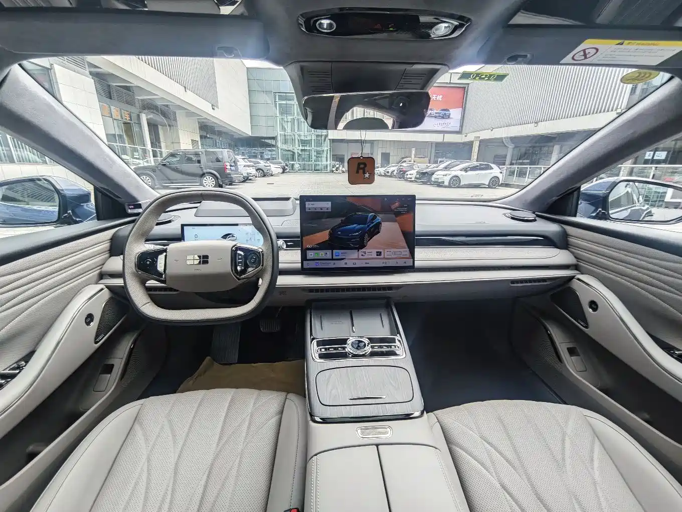 Geely Galaxy Galaxy Xingyao 8 2025 130km EM-P Starship Edition фото 18
