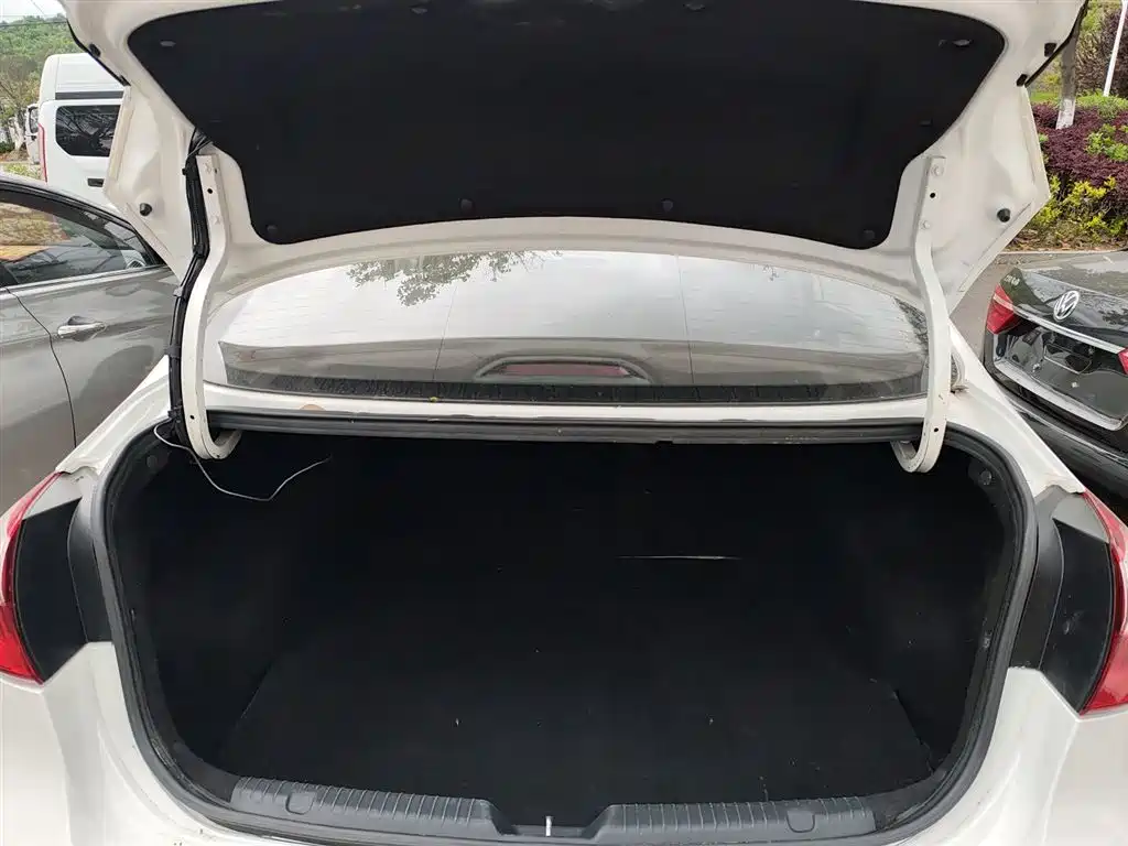 Kia K3 2017 1.6L Automatic 15th Anniversary Special GLS фото 19