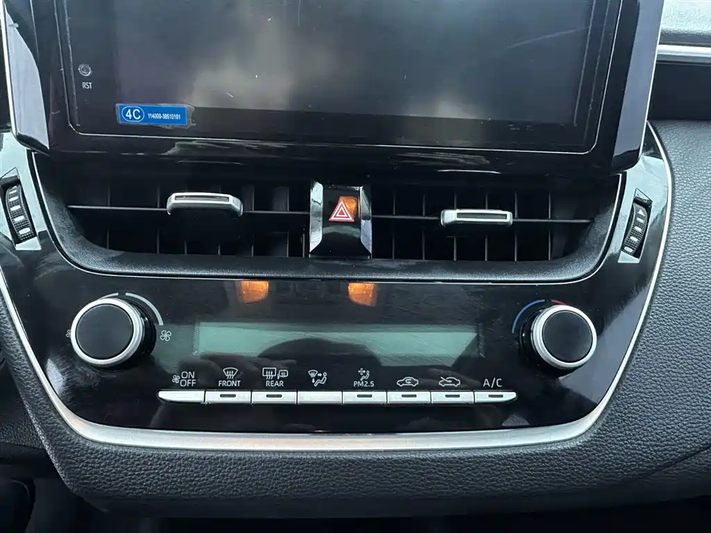 Toyota Corolla 2021 1.2T S-CVT Elite PLUS Edition фото 18