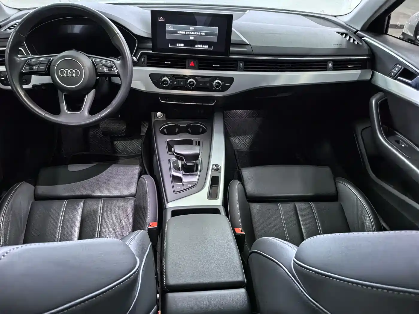 Audi A4L 2020 40 TFSI Fashion Dynamic Edition фото 8