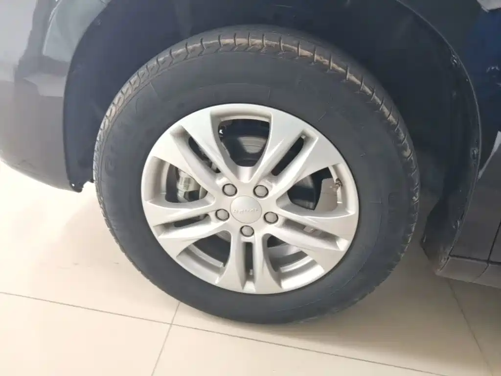 Фото 23 - Haval M6