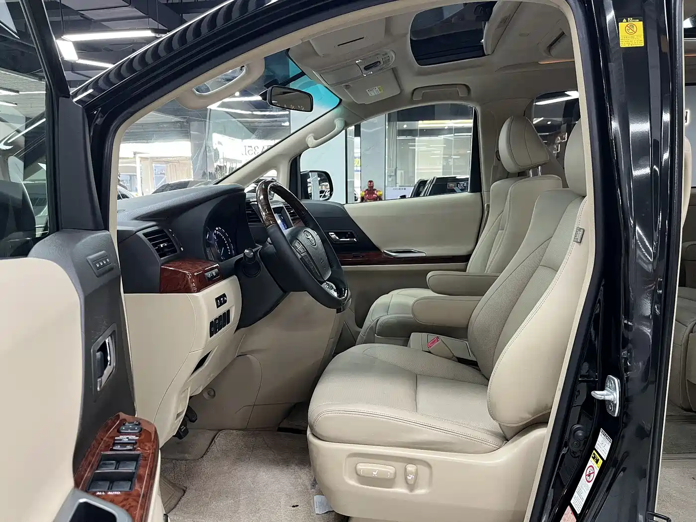 Toyota Alphard 2011 2011 3.5L Luxury Edition