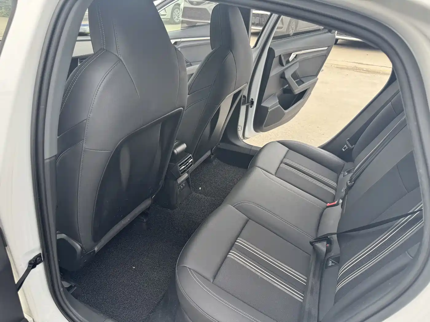 Audi A3 2023 A3L Limousine 35 TFSI Fashion Sport фото 9