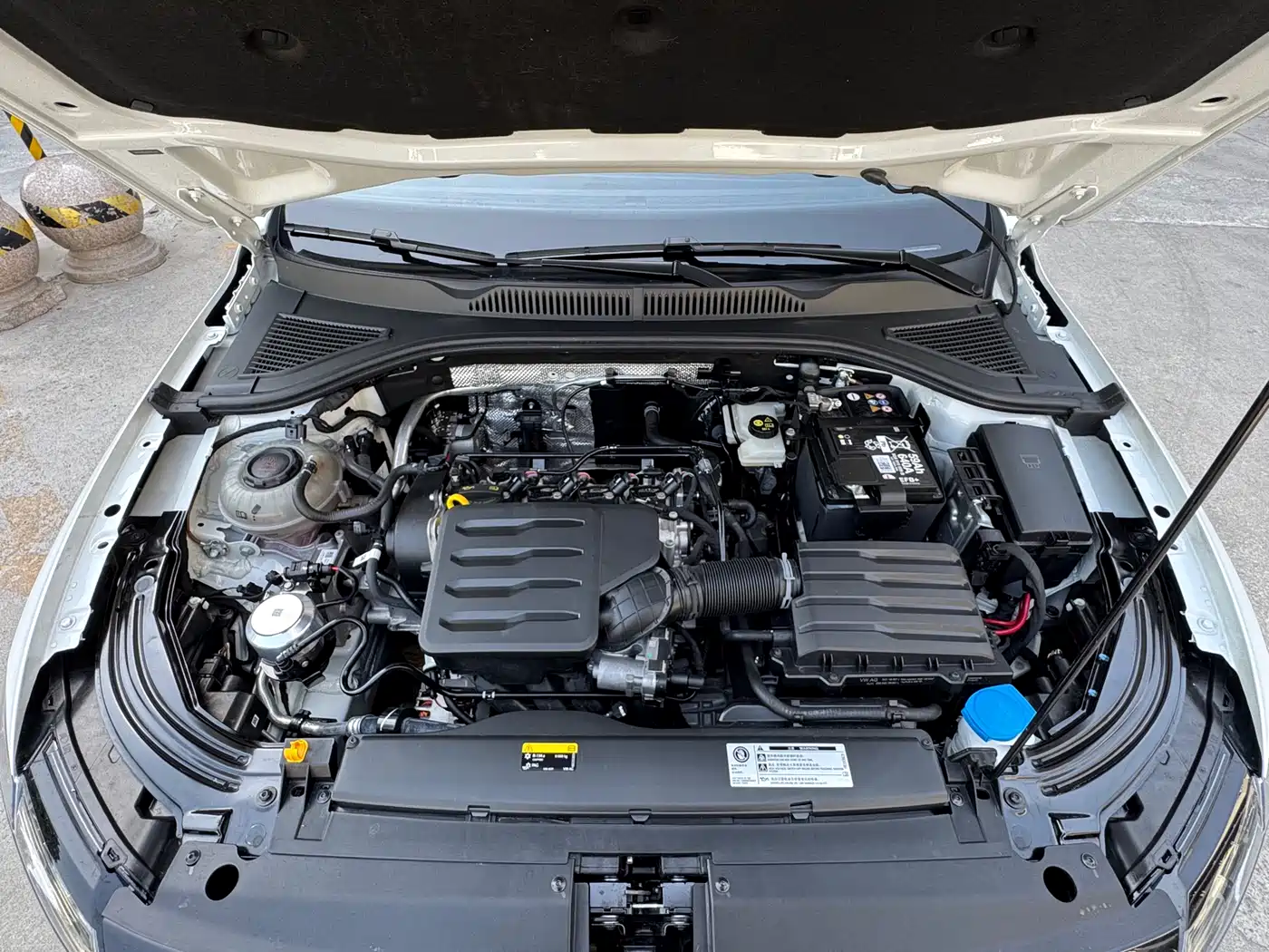 Volkswagen Lavida 2024 Model 1.5L Automatic Starlight 5 Million Edition фото 19