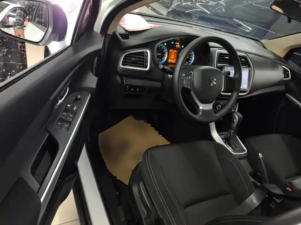 Suzuki SX4 S-Cross 2014 2014 1.6L CVT 2WD Progressive