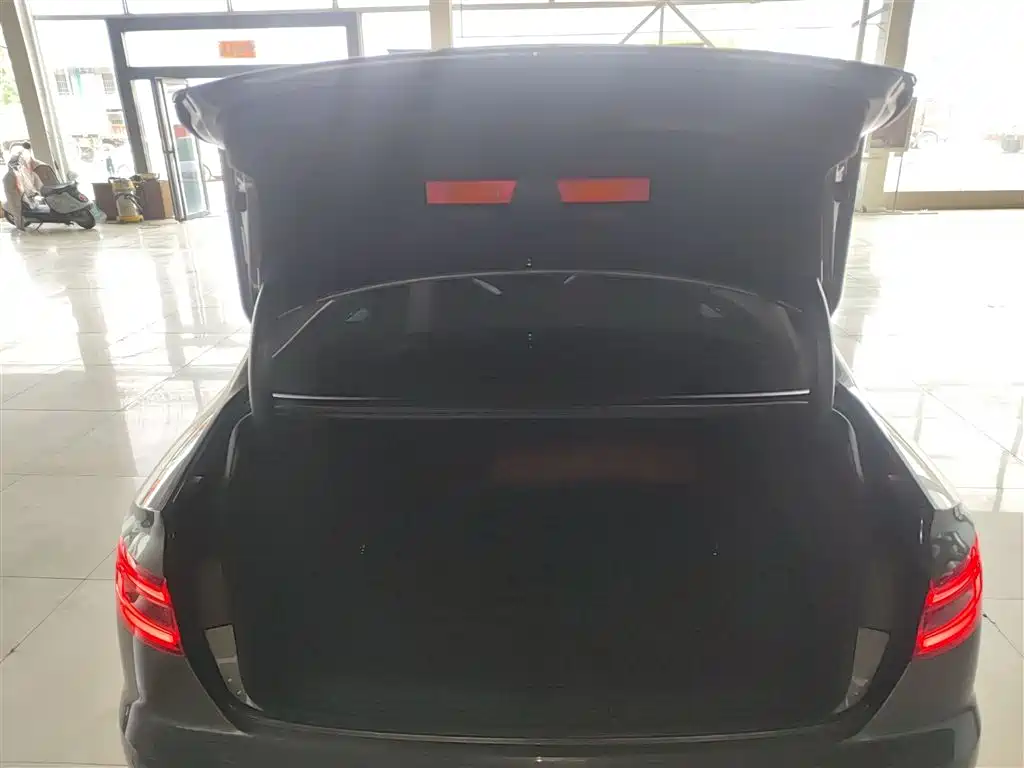 Audi A4L 2019 40 TFSI Fashion (China VI) фото 19