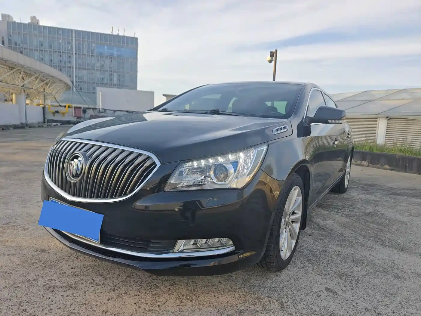 Buick LaCrosse 2013 2.4L SIDI Luxury Comfort