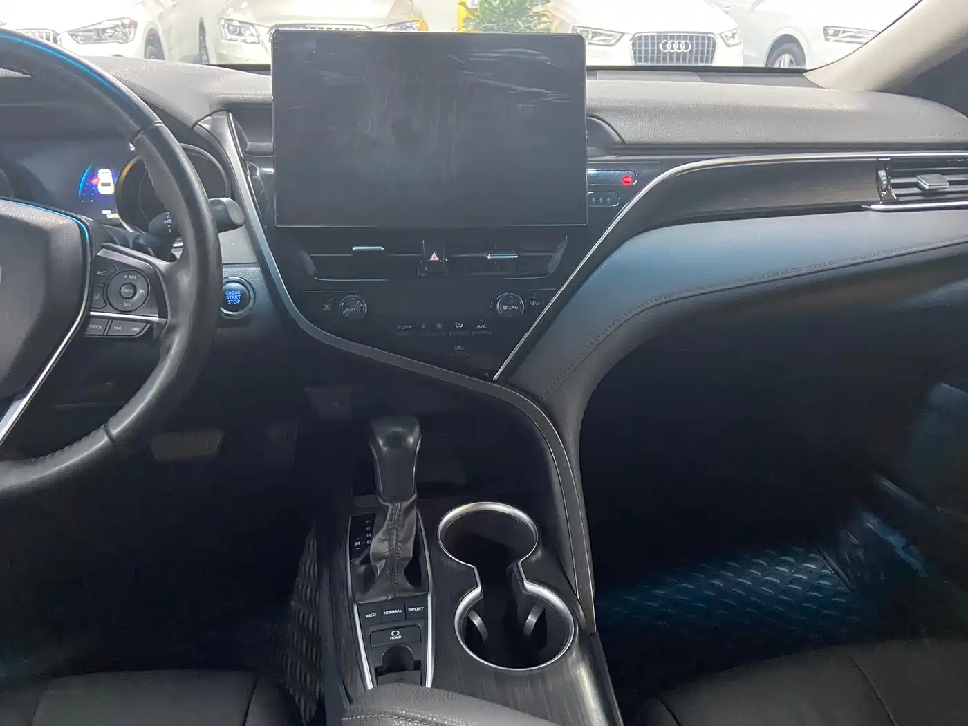 Toyota Camry 2021 2.0G Luxury Edition фото 8