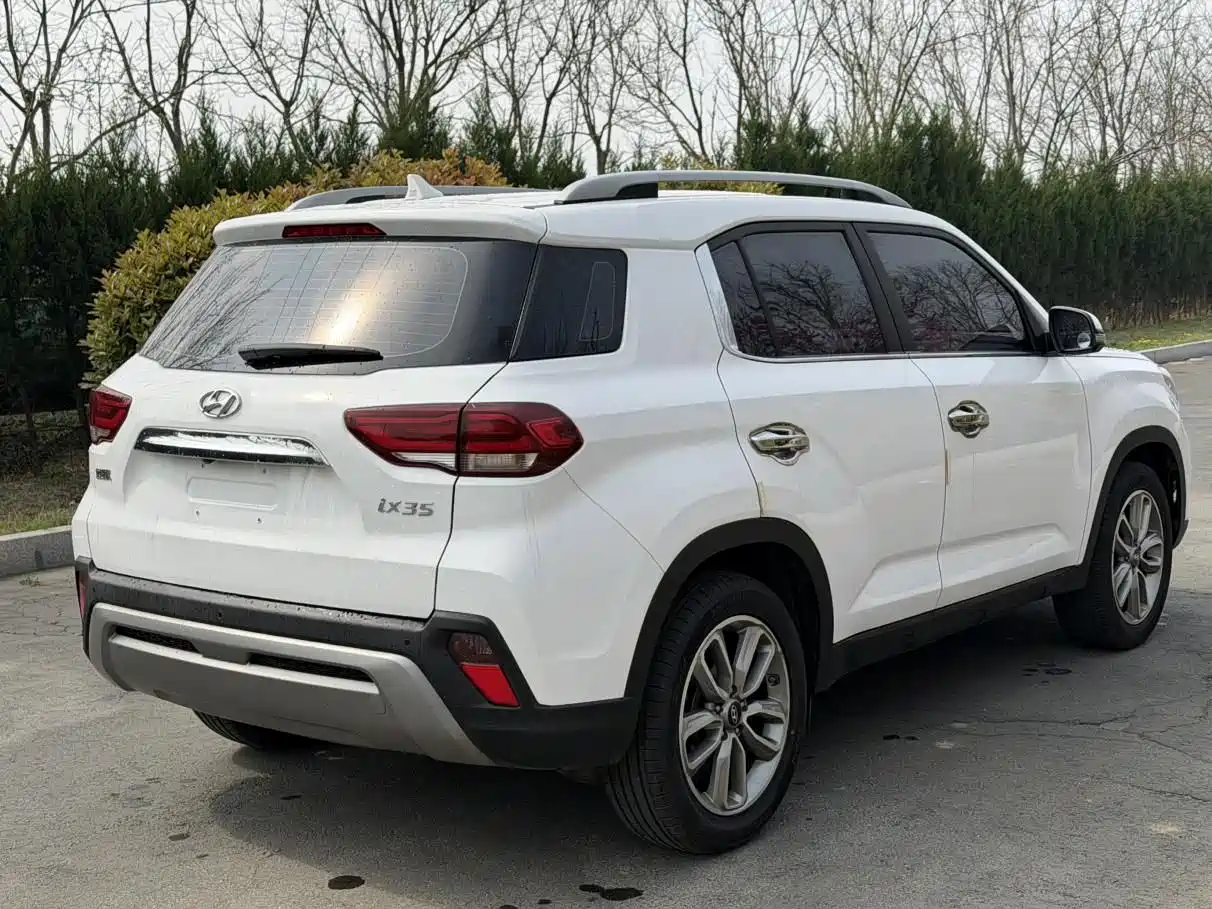 Hyundai Beijing Hyundai ix35 2019 2.0L Automatic 2WD Zhiyong·Smooth Enjoy China VI фото 10