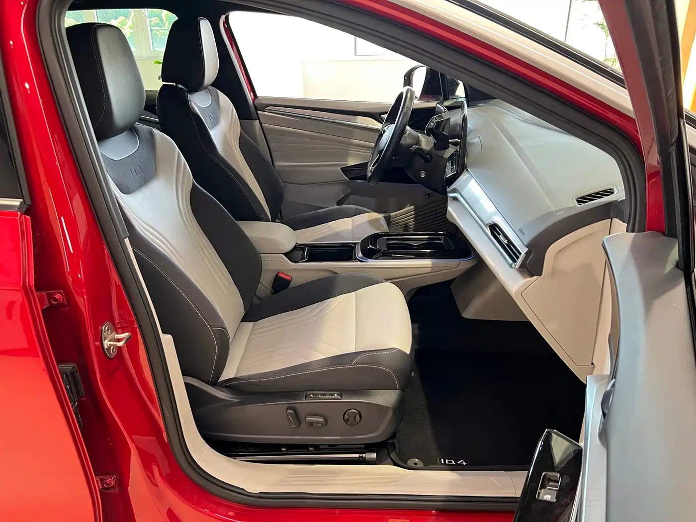 Volkswagen ID.4 CROZZ 2021 Long Range PRO 2WD фото 10