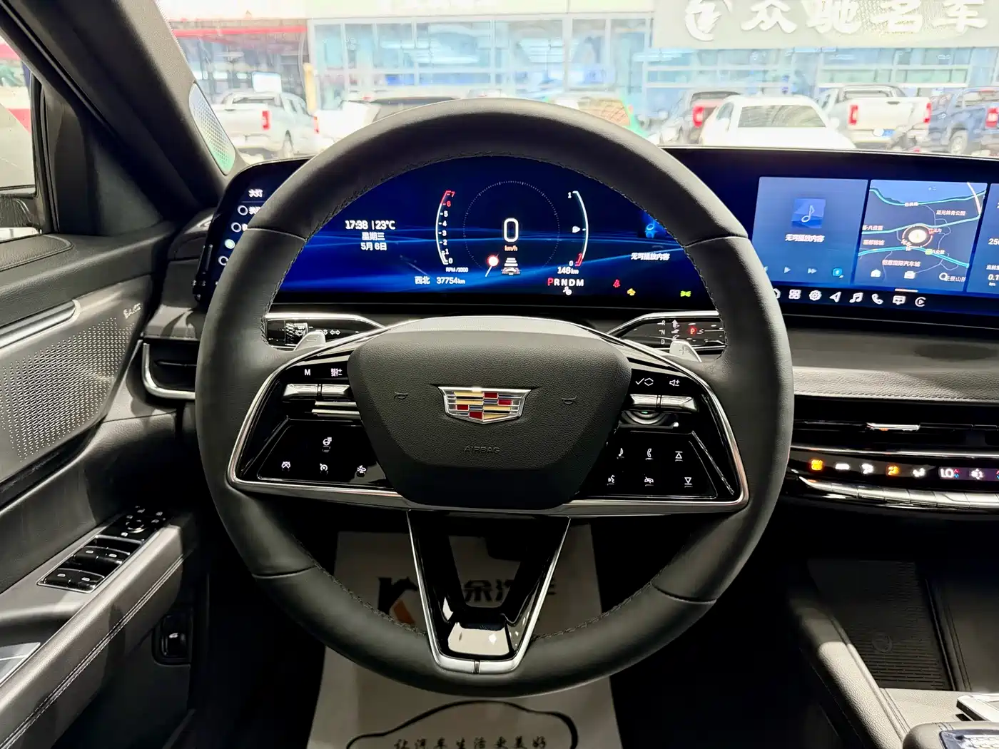 CADILLAC CT6