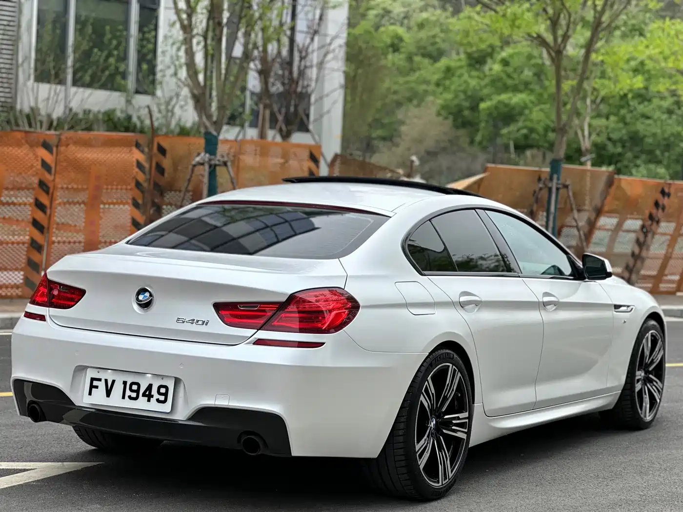 BMW 6 Series 2013 Facelift 640i Gran Coupe фото 30